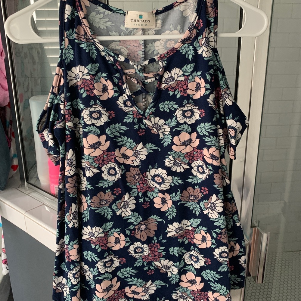 Short sleeved shirt